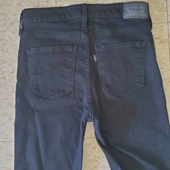 Levi's Premium 720 High Rise Super Skinny Black Jeans - Picture 5 of 7